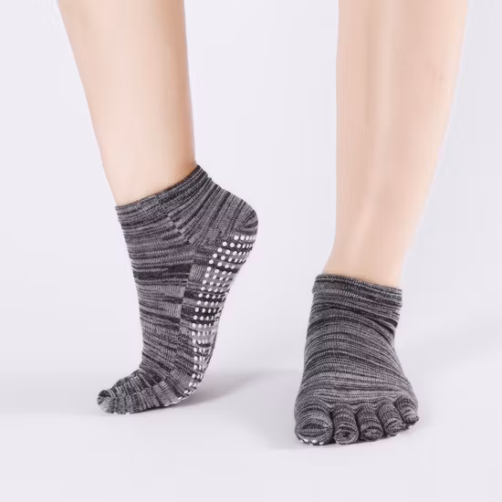 Factory Wholesale Soft Cozy Open Toe Nonslip Yoga Socks with PVC Dots
